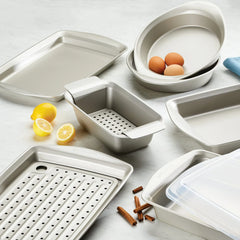 3-Piece Nonstick Covered Cake Pan & Baking Sheet Set